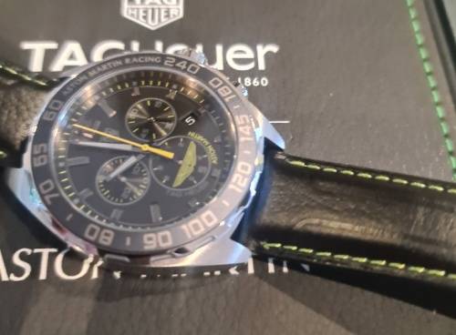 Tag Heuer F1 Chrono Aston Martin Limited Edition CAZ101P.FC8245 Mint Condition and complete set!