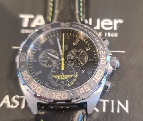 Tag Heuer F1 Chrono Aston Martin Limited Edition CAZ101P.FC8245 Mint Condition and complete set!