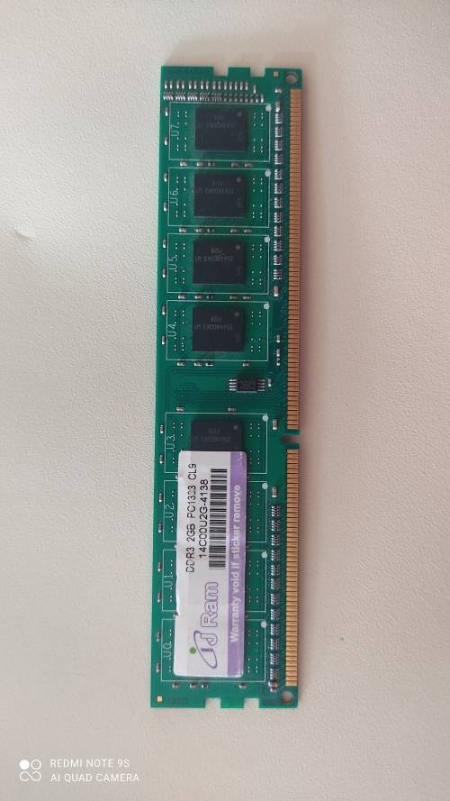 iJ Ram 2GB DDR3 PC1333 CL9 Desktop ram *** 2GB DDR3 Ram running at 1333MHz*** Low shipping cost ***