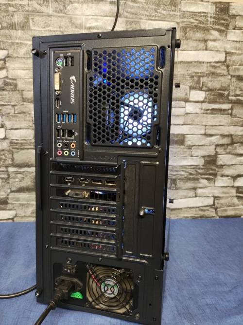 Ryzen 5 Gaming PC**16GB Ram**Aorus B450 Gaming Motherboard**RX570 Graphics Card**SSD+HDD**535W PSU**