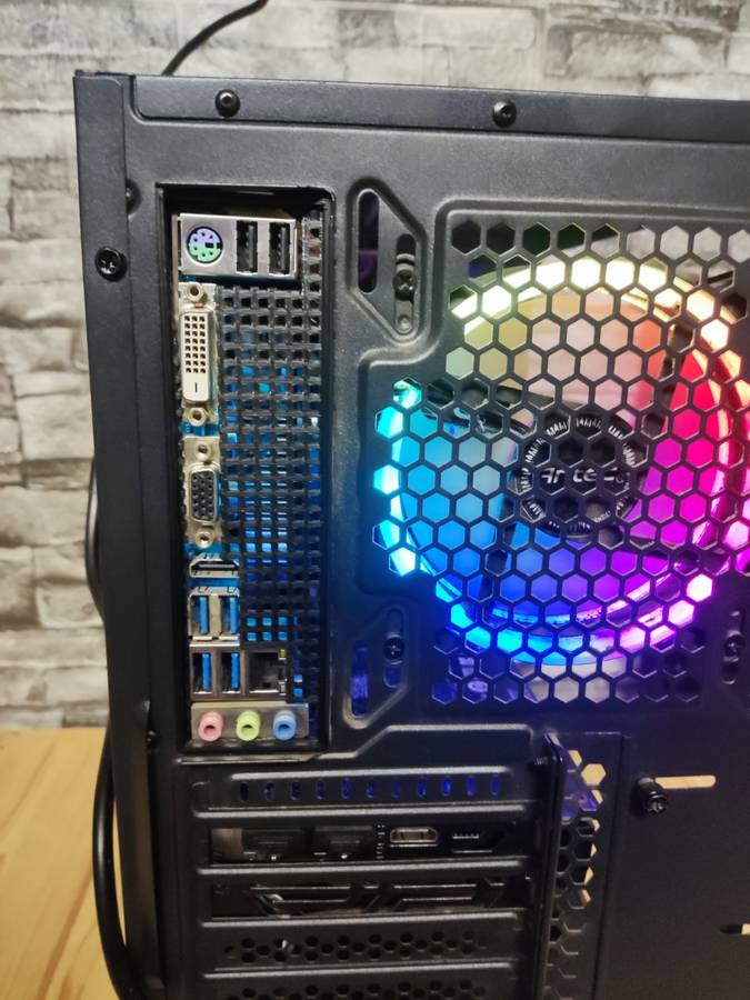 Ryzen 5 Gaming PC***GTX1650 4GB Graphics**16GB Ram**500GB SSD**