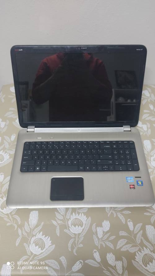 HP DV7 Quad Core i7 ***AMD HD6770m 2GB graphics card*** Sold for spares or repair
