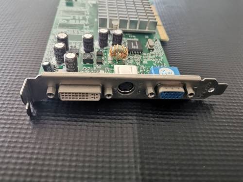 Super Rare AGP Graphics card**Nvidia GeForce FX5200**Low Low Shipping**