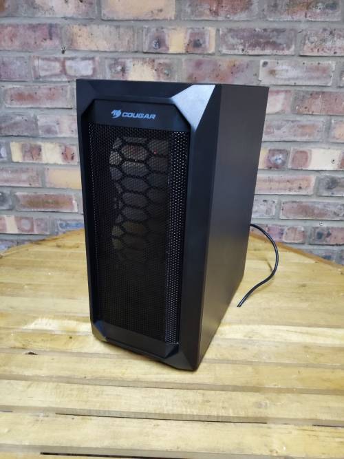 4.2GHz Core i7 7700**16GB DDR4 Ram**Cougar Gaming PC Case**1000GB