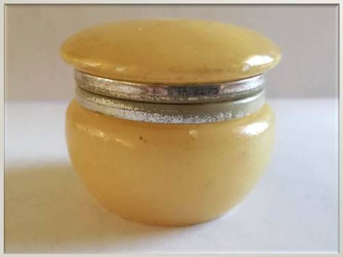 Yellow Alabaster - Powder Jar
