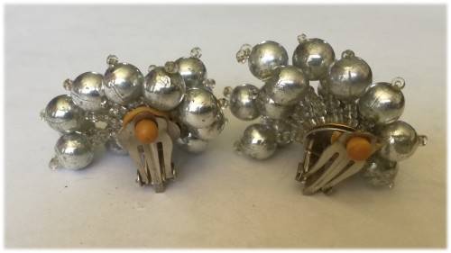 Clip On Silver Plastic Balls