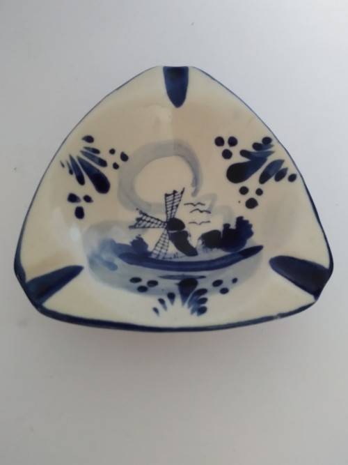 Delft Style Ceramic Ashtray