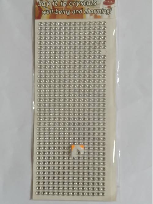 Self-adhesive rhinestone crystals/beads - 6mm