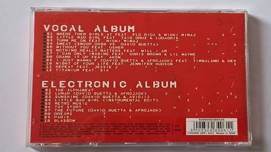 Double CD -  David Guetta  - Nothing but the beat - 2011