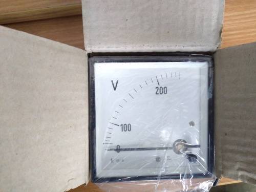 Gossen Analog Panel Voltage Meter 0-250V