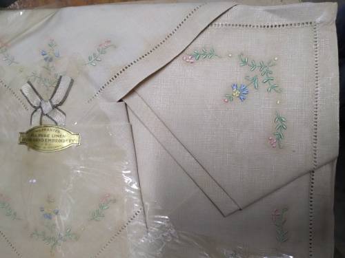 Warranted All Pure Linen Irish Hand Embroidery Napkins Set (6)