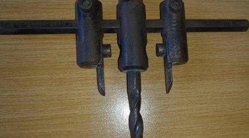30mm - 120mm Adjustable Circle Cutter Metal Wood Circle Hole Saw Drill Bit Cutter