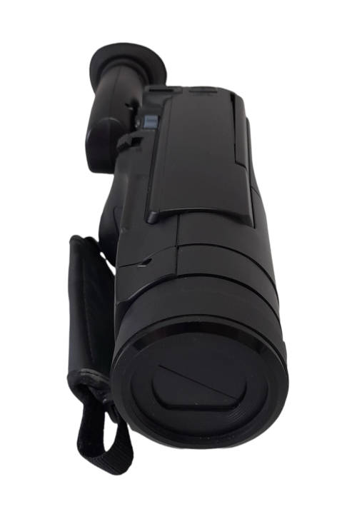 Hitachi VM-E340E 8mm Video Camera (QC0714)