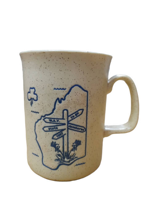 Sandalwood Australia Pottery Mug - Indication Pole