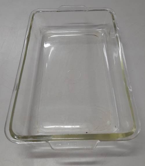 Pyrex 231 Clear Glass Dish