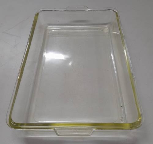 Pyrex 232 Clear Glass Dish