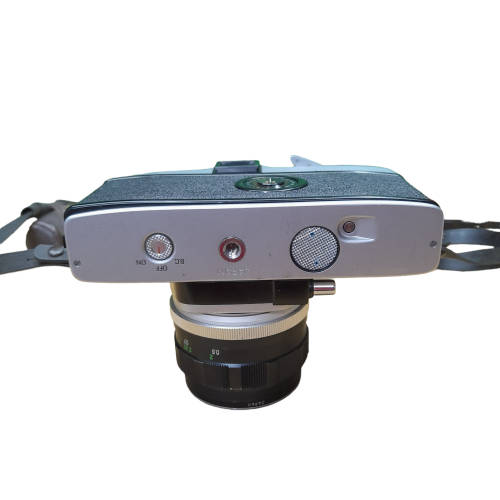 Minolta SRT 101 Film Camera 1:1.4  F/58mm lens