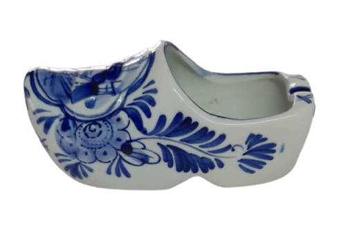 Vintage Delft Porcelain Dutch Shoe Ashtray Hand Painted