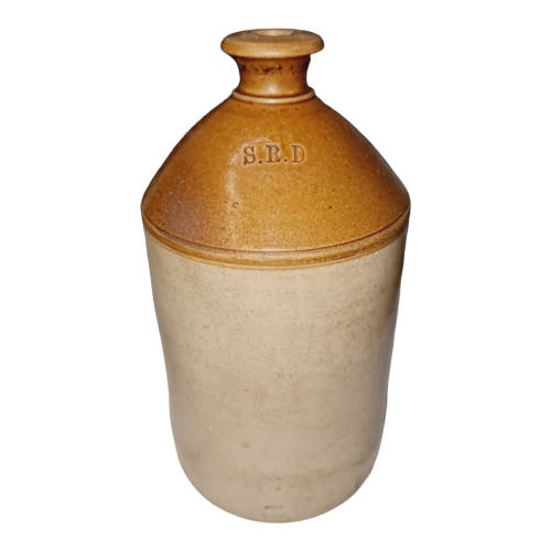 Two vintage one gallon stoneware `Vereeniging` ginger beer jars.