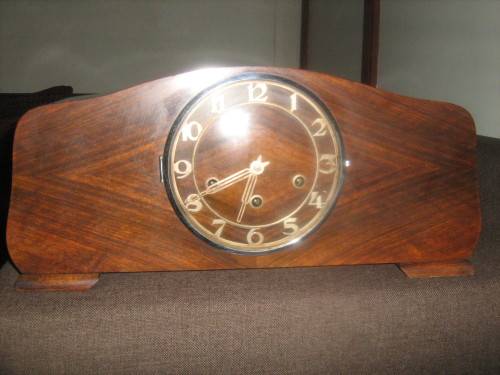 antique mantle clock 3 wind points original key