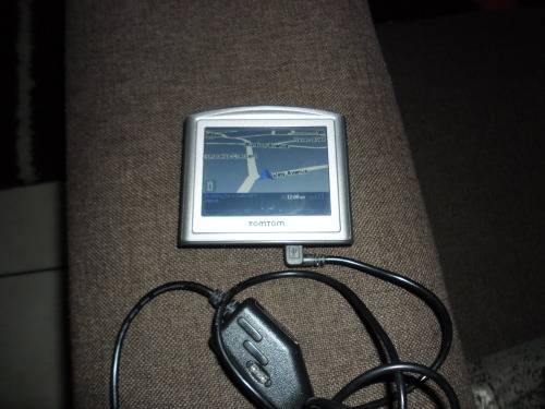 Tom Tom one gps with car charger (no windscreen holder)