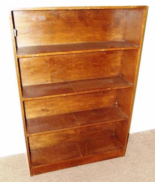 OAK FINISH BOOKCASE (C79)