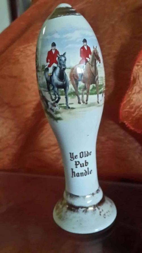 Wonderful Vintage Porcelain  Beer Tap Pull 15 cm