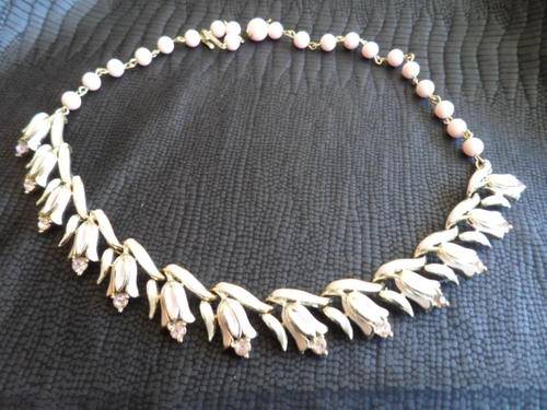 Vintage enamel necklace
