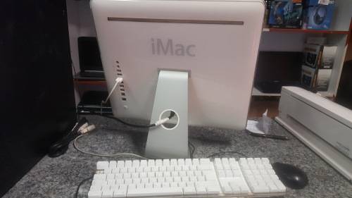 MAC G5 21'' COMPUTER 3.0 HDD 500GB Desktop Computer 1.8 Ghz, White 2.0 GB ram