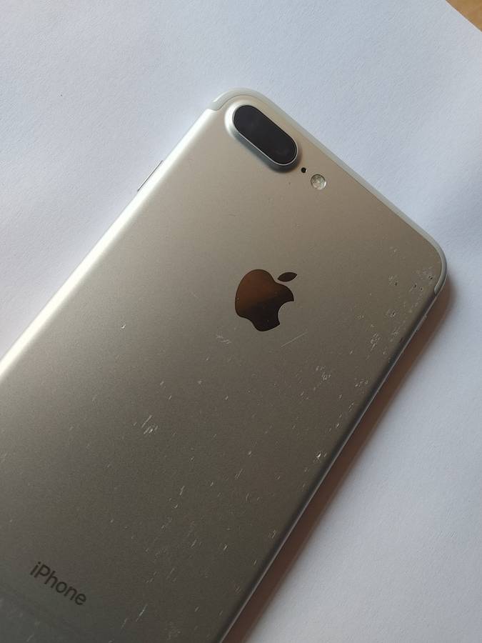 iPhone 7 Plus - Silver - 32GB - Good Condition