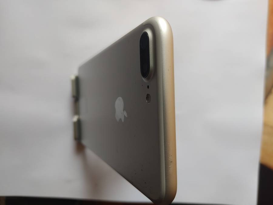 iPhone 7 Plus - Silver - 32GB - Good Condition