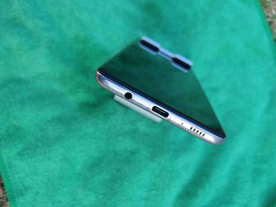 Samsung Galaxy - A71 - 128GB - Dual Sim - All Networks - Crush Silver - EXCELLENT CONDITION