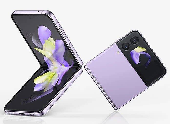 Samsung Galaxy - FLIP 4 - 5G - 256GB - All Networks - Purple - EXCELLENT CONDITION