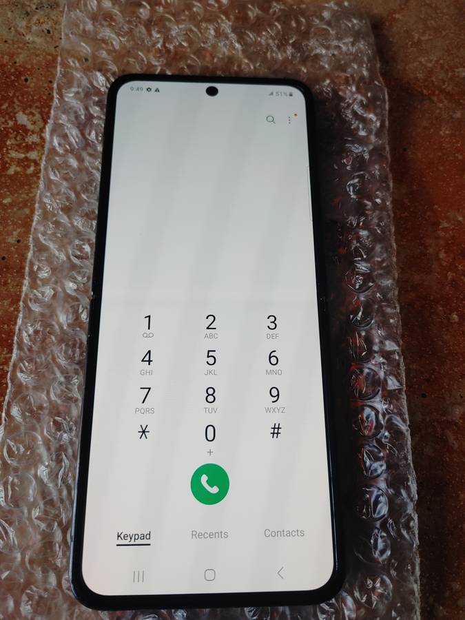 Samsung Galaxy - FLIP 4 - 5G - 256GB - All Networks - Graphite - EXCELLENT CONDITION