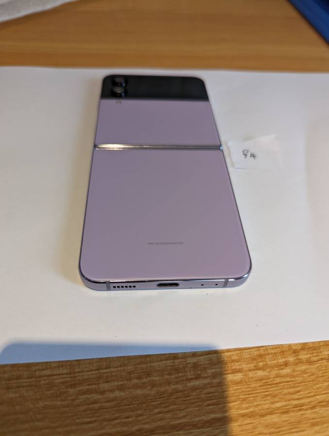 Samsung Galaxy - FLIP 4 - 5G - 256GB - All Networks - Purple - EXCELLENT CONDITION