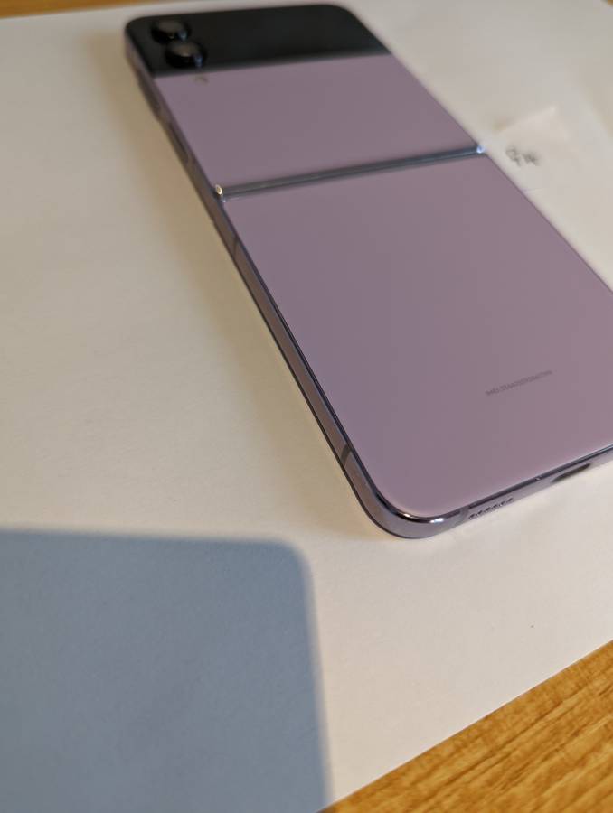 Samsung Galaxy - FLIP 4 - 5G - 256GB - All Networks - Purple - EXCELLENT CONDITION
