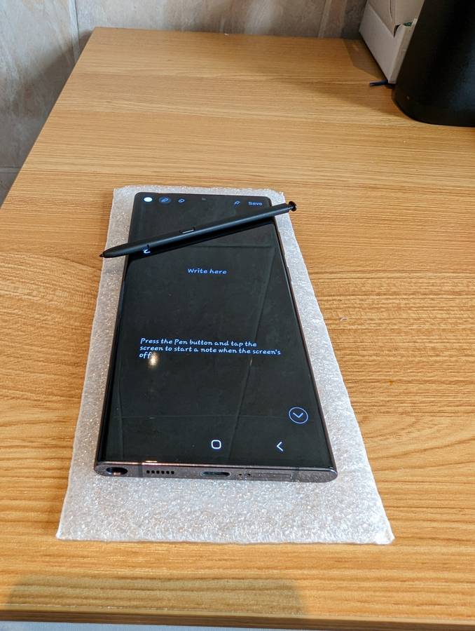 Samsung Galaxy - S22 Ultra - 5G - 256GB - All Networks - Phantom Black - EXCELLENT CONDITION