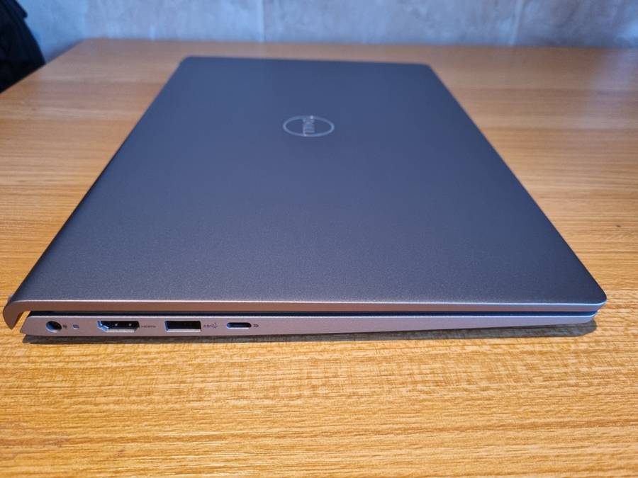 Dell Vostro 14 - 3430 - i7 13th Gen - 16GB Ram - 512GB SSD - Excellent Condition