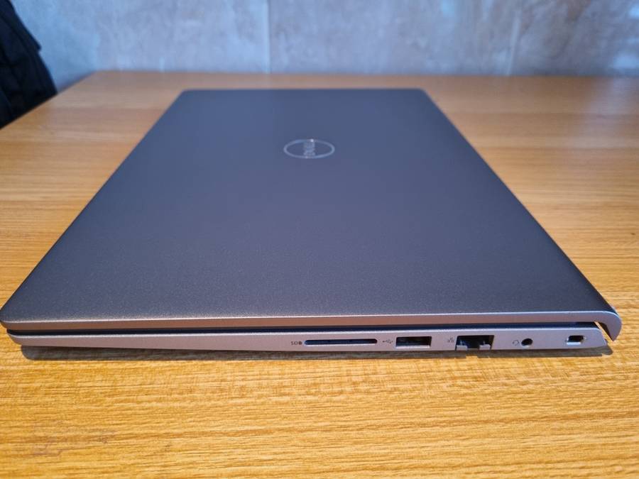 Dell Vostro 14 - 3430 - i7 13th Gen - 16GB Ram - 512GB SSD - Excellent Condition