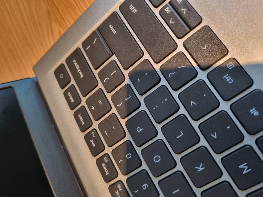 Dell Vostro 14 - 3430 - i7 13th Gen - 16GB Ram - 512GB SSD - Excellent Condition