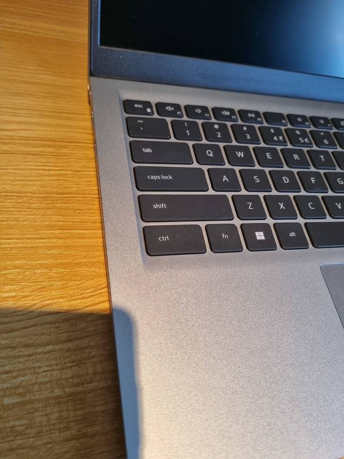 Dell Vostro 14 - 3430 - i7 13th Gen - 16GB Ram - 512GB SSD - Excellent Condition