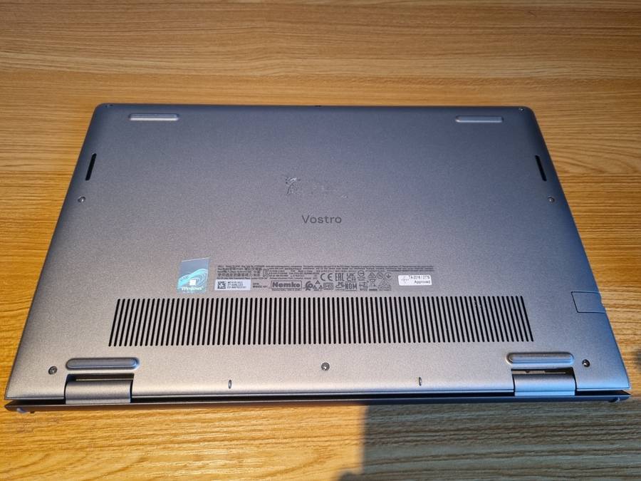 Dell Vostro 14 - 3430 - i7 13th Gen - 16GB Ram - 512GB SSD - Excellent Condition