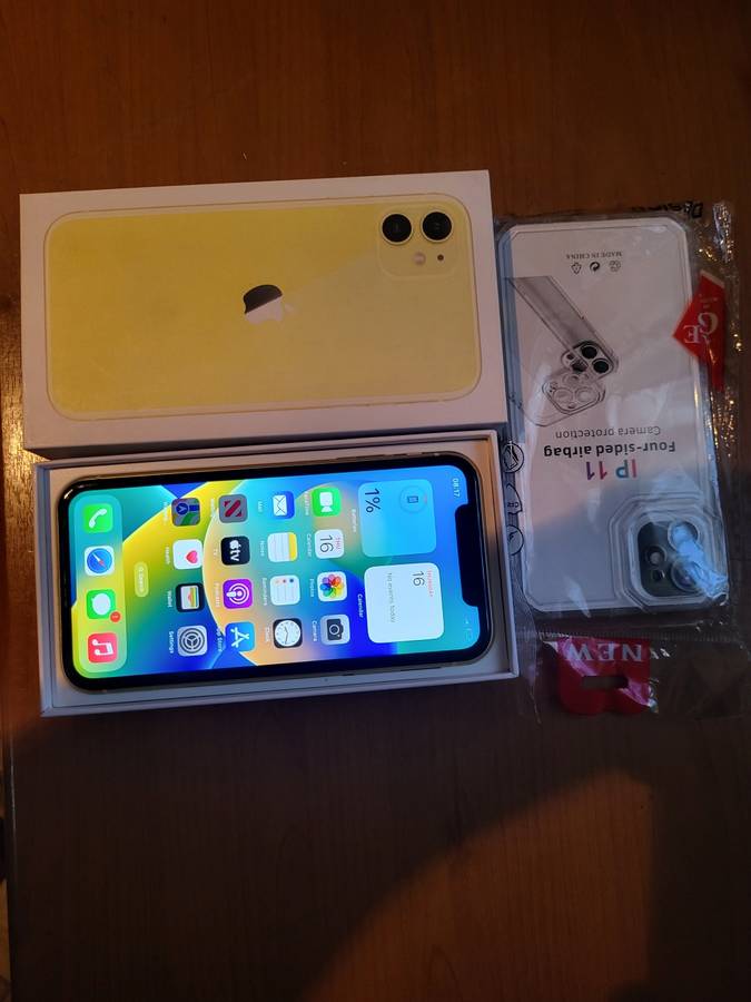 iPhone 11 - Yellow - 64GB - As New - Open Box