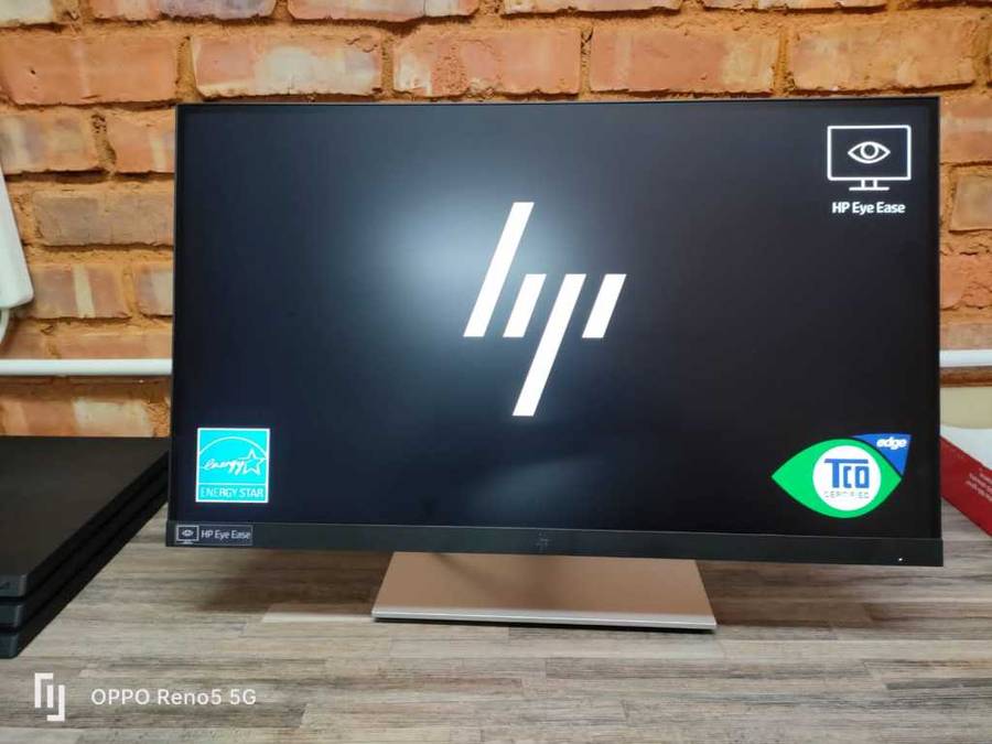 HP E27u - G4 QHD - USB-C Monitor - 27` - Pristine Condition
