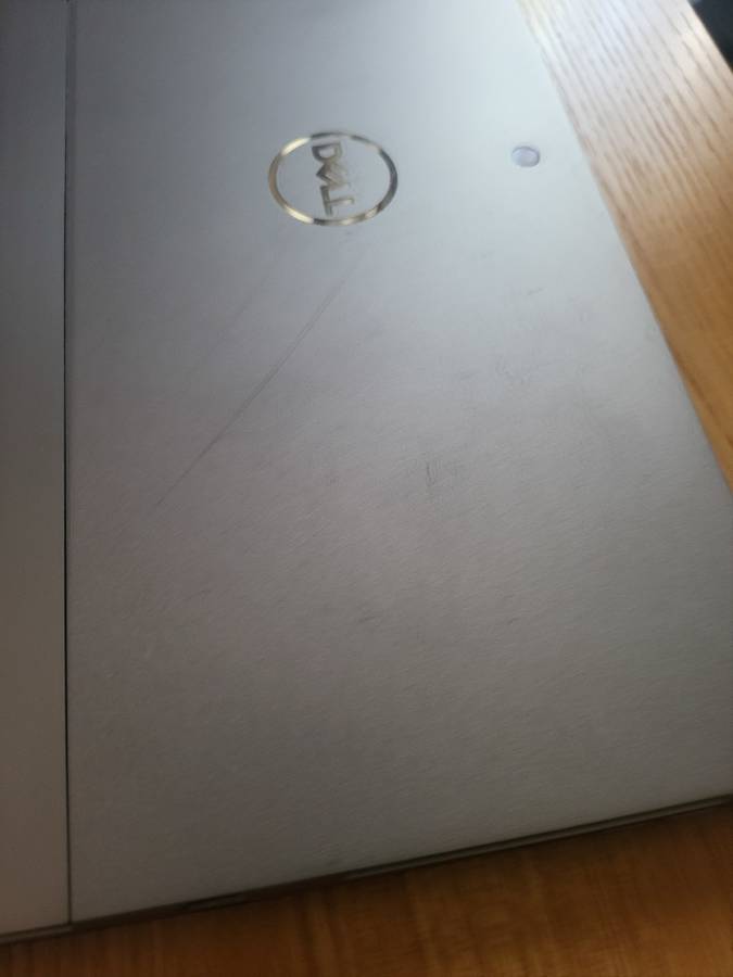 Dell Latitude 7320 - 2 in 1 - Touch Screen - i5 11thGen - 16GB Ram - 256GB SSD - Very Good Condition