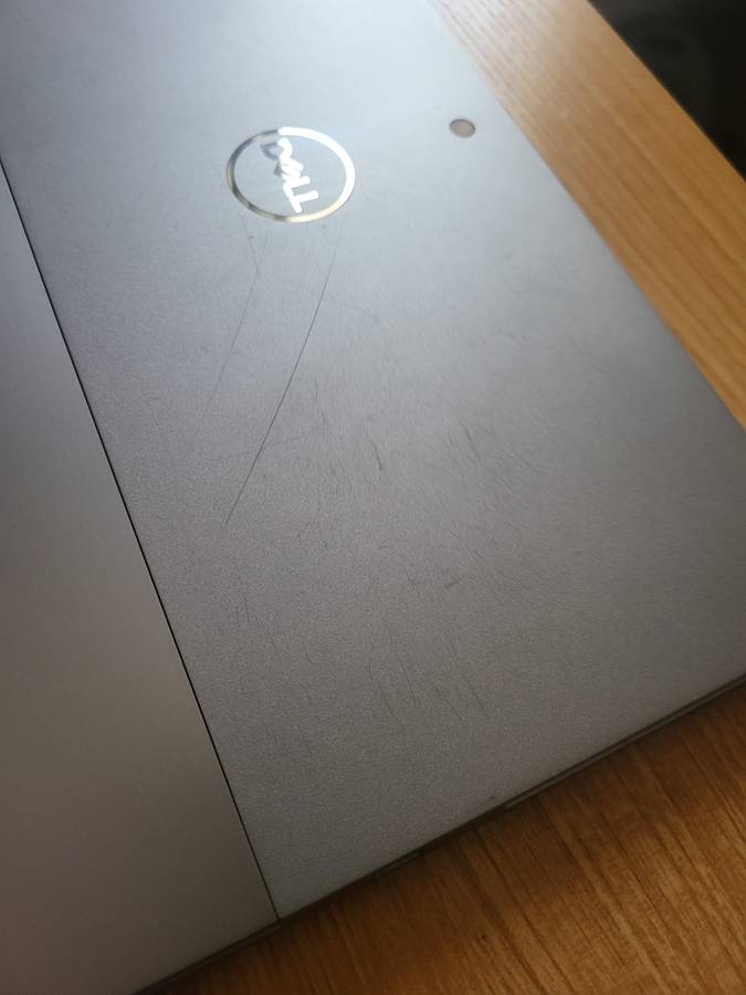 Dell Latitude 7320 - 2 in 1 - Touch Screen - i5 11thGen - 16GB Ram - 256GB SSD - Very Good Condition