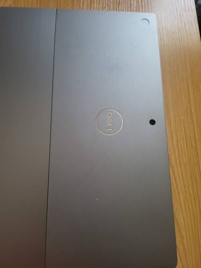 Dell Latitude 7320 - 2 in 1 - Touch Screen - i5 11thGen - 16GB Ram - 256GB SSD - Very Good Condition