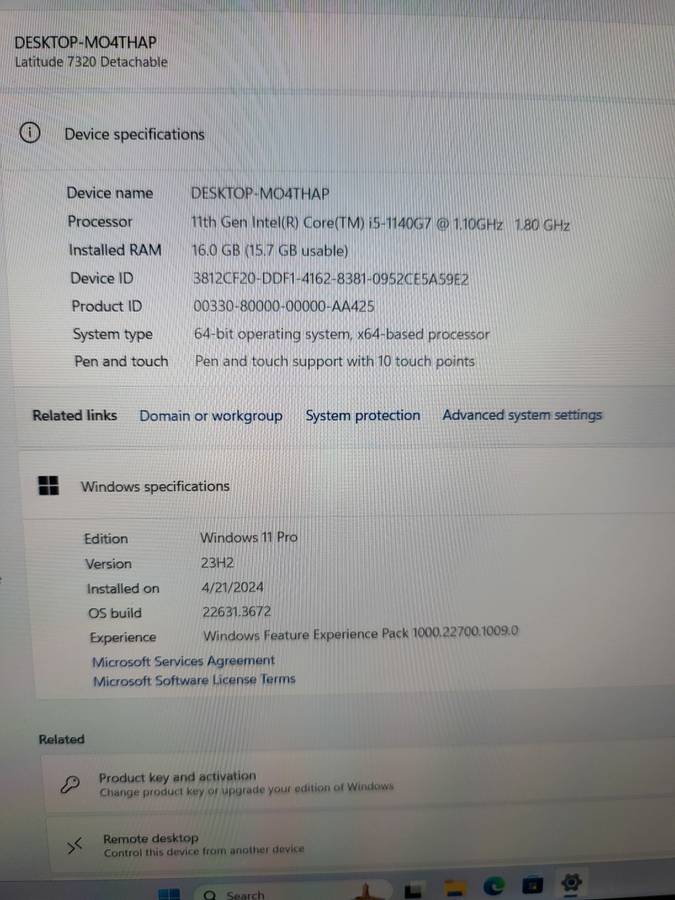 Dell Latitude 7320 - 2 in 1 - Touch Screen - i5 11thGen - 16GB Ram - 256GB SSD - Very Good Condition