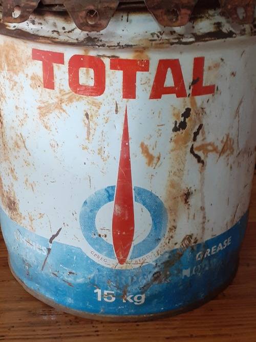 Vintage TOTAL 20L Tin