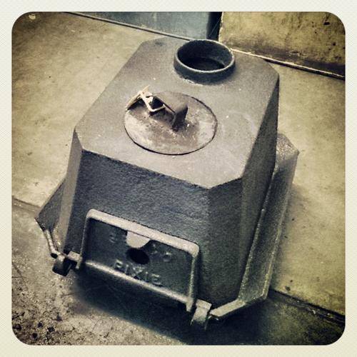 SESCO Pixie Small Logwood Cast Iron Wood Burning Stove